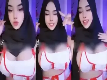 Bokep Jilbab Suster Ngentot Brutal Asyik Mantap poster